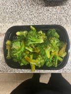 Best Broccoli w. Garlic Sauce in Douglas, GA